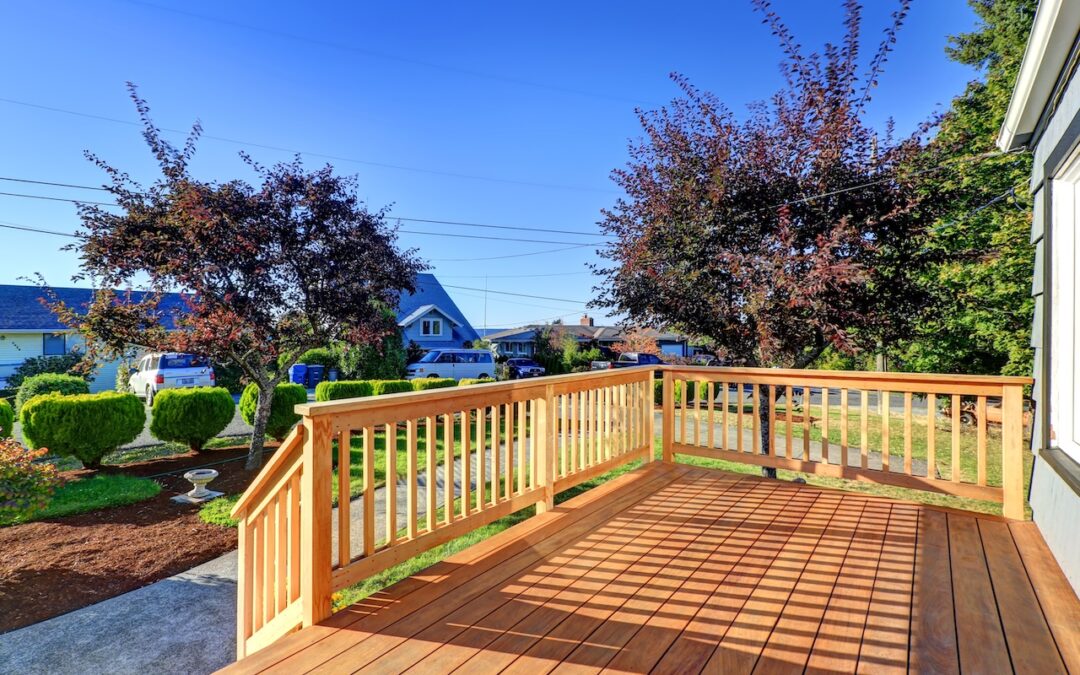 Maple Walkout Custom Deck with Railings